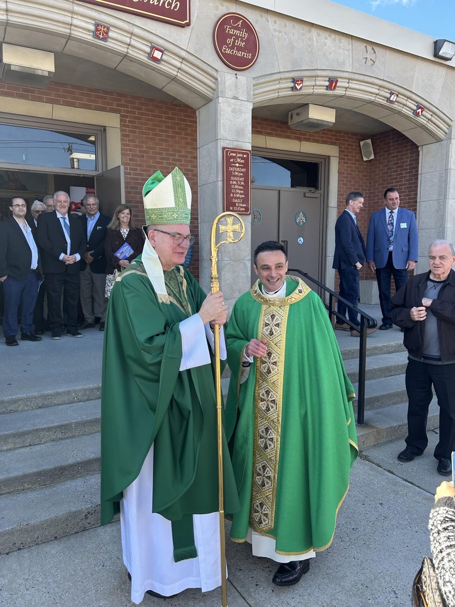 Diocese of Rockville Centre tweet media