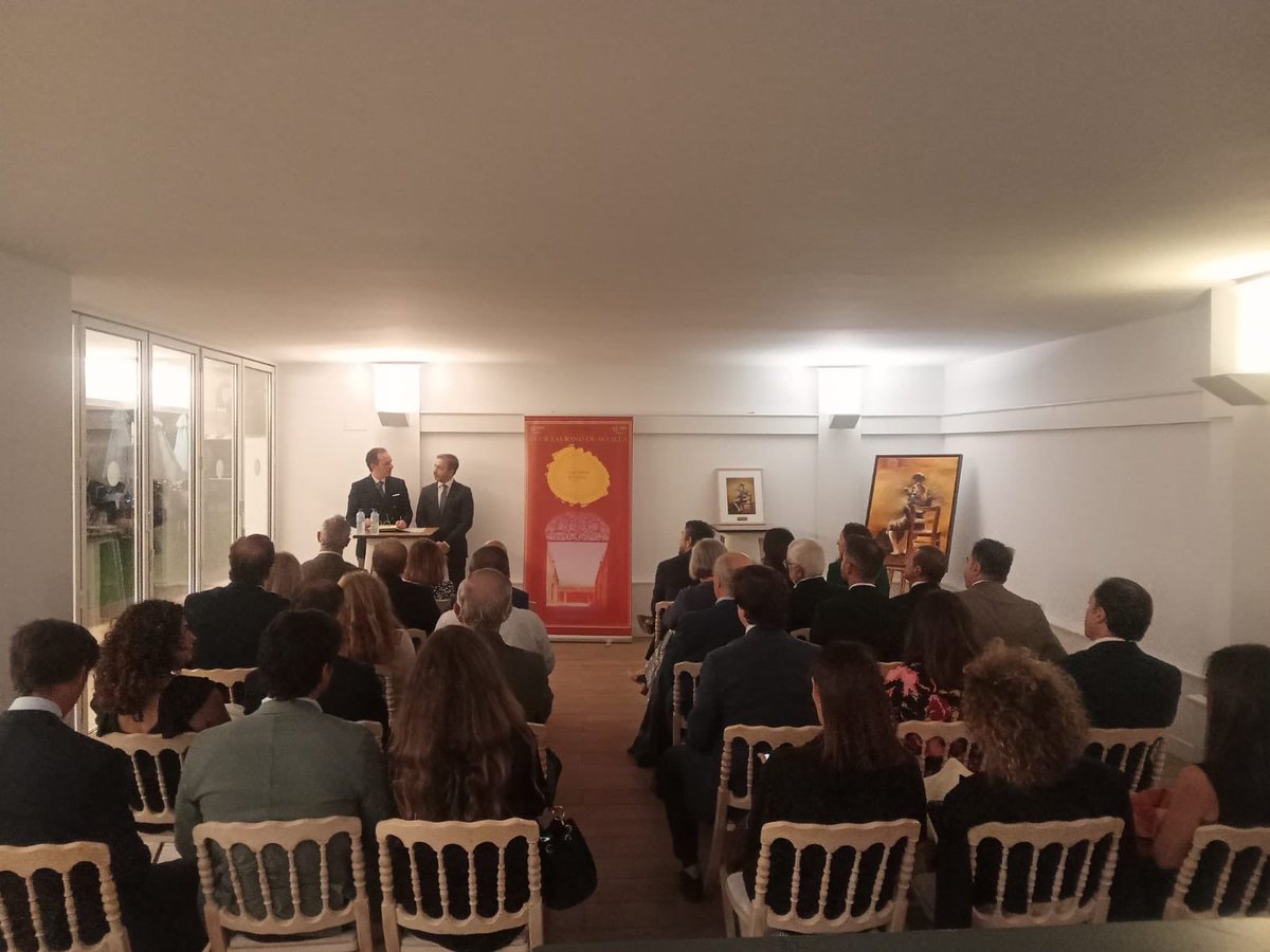 La Fundación de Estudios Taurinos, galardonada con el I Premio “AL SILENCIO” de nuestra entidad, en reconocimiento a su trayectoria y al trabajo continuo en favor de la difusión cultural de la tauromaquia.