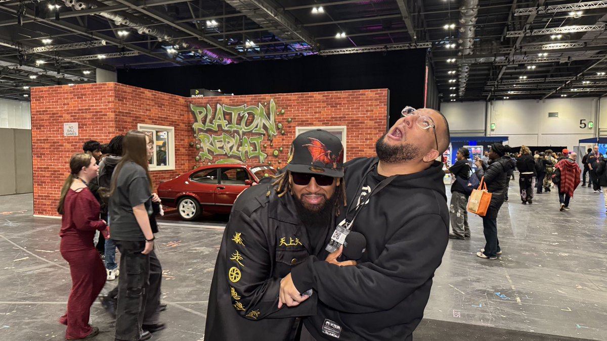 MCFixer's tweet image. It’s been a long weekend, but a huge thank you to @Ubisoft_UK for having me at @MCMComicCon x @EGX this weekend! 

I never take for granted the incredible people I get to meet through this job truly grateful.

Should we go to Birmingham?