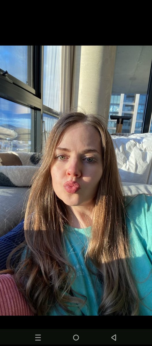 Lily🌸 tweet media