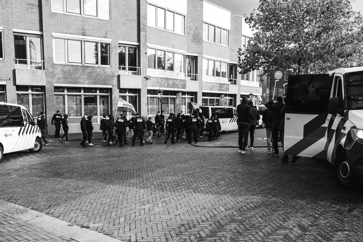 LiveLinecam's tweet image. Utrecht anti-immigratiedemonstratie. #utrecht #demonstratie #DefendNetherlands #politie