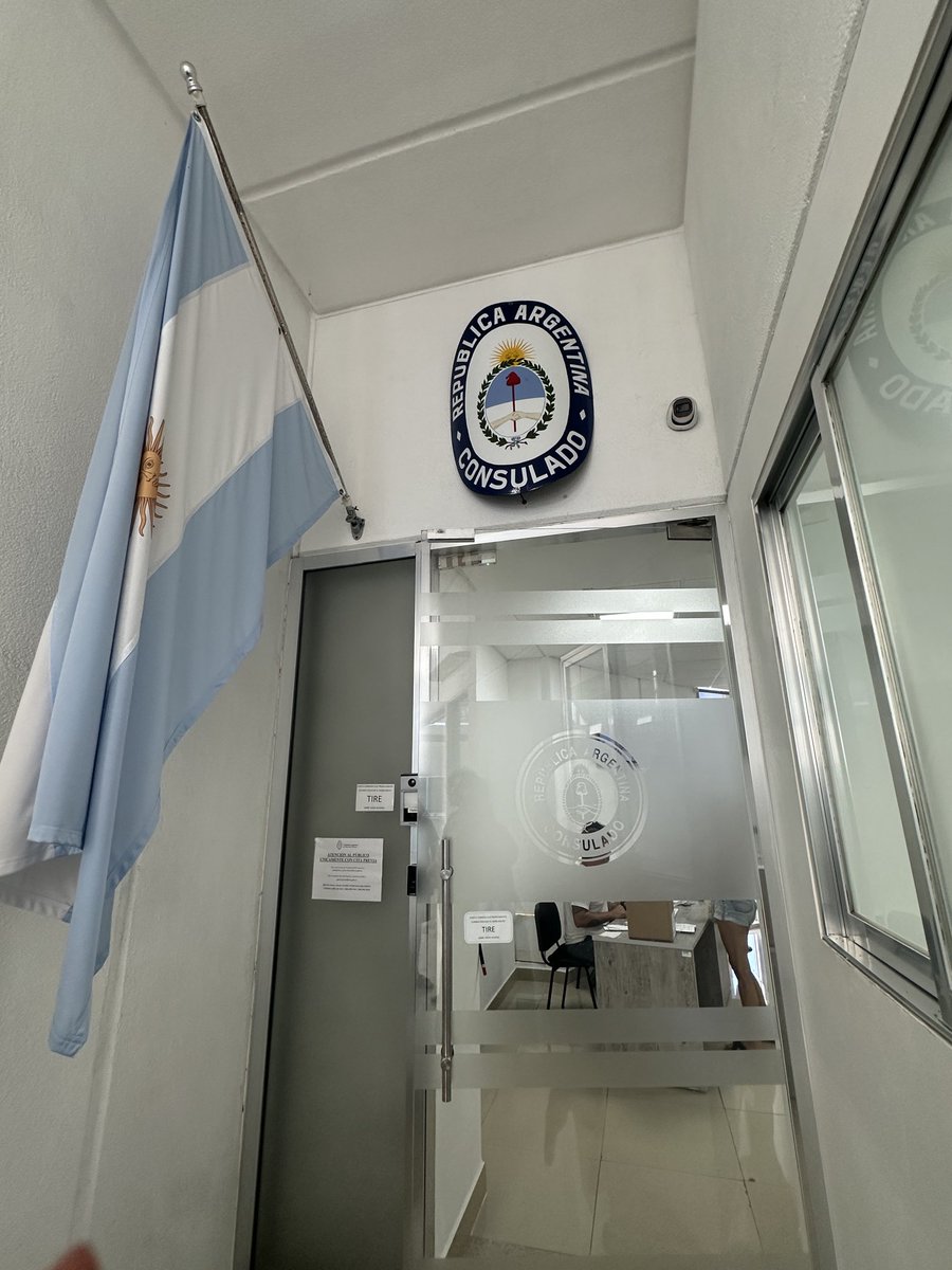 Let Conti tweet media