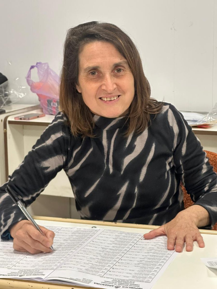 Escuela 6 Carlos keen, Luján.
#LLAPBAFISCALIZA

<a href="/JMilei/">Javier Milei</a>
<a href="/KarinaMileiOk/">Karina Milei</a>