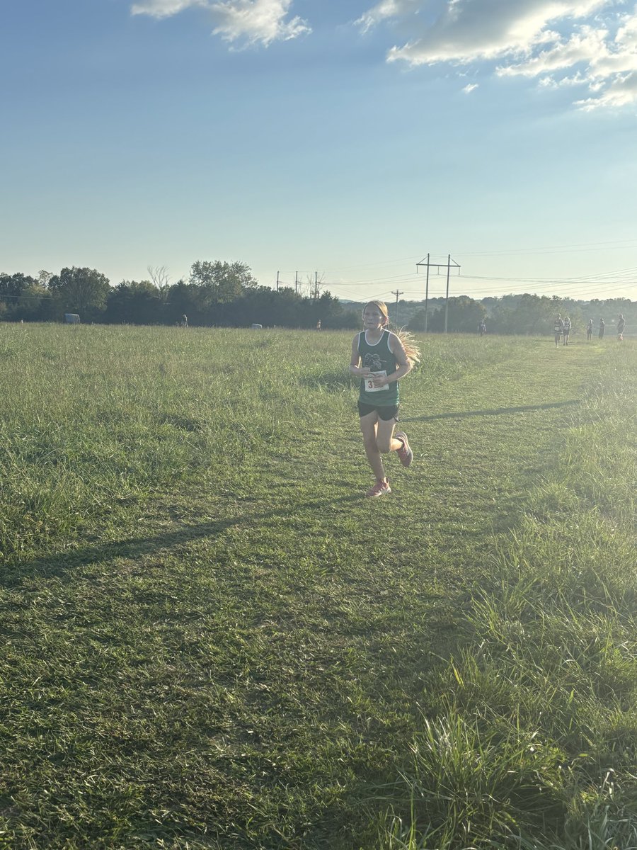 CoachJLand's tweet photo. Enjoyed watching our Shell Knob XC runners continue to get better this season! They put in a lot of time and dedication. Congrats to them and Coach Schuman for a great season! https://t.co/ipGpgdZ2Fq