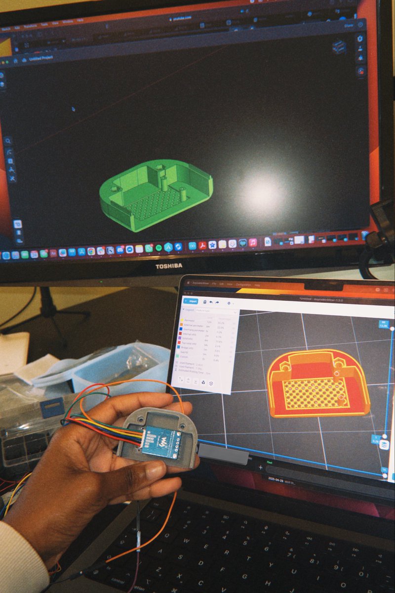 Che_r_sea's tweet image. Recap of week 2 of building Mr. Sniff (aka Shazam for perfumes)! I’ve mostly been working on the enclosure, aiming to make it smaller, easier to 3D print, and simpler to assemble.