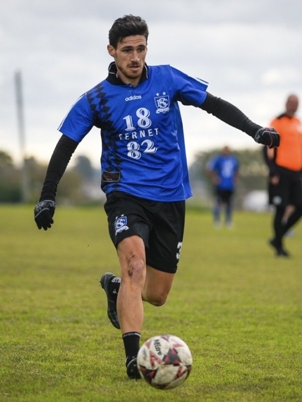 Salsabache felicita con orgullo a nuestro exjugador <a href="/NPanzariello/">Nacho Panzariello</a> y al plantel de Central Español por el ascenso a Primera División.

Tu esfuerzo, liderazgo y pasión por el fútbol reflejan los valores que marcaron tu paso por el Salsa 🔵⚪️

#LosMismosDesprolijosDeSiempre