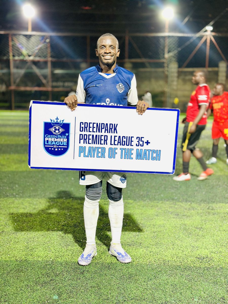 🔷𝗙𝗨𝗟𝗟 𝗧𝗜𝗠𝗘🔷

Eddie Suits 8:2 Mbarara Sports Academy  

Player of the Match KALIBALA⚽️ 
🥂 🍾

#GreenParkPremierLeague 35+
Get Your Game On 💙💙