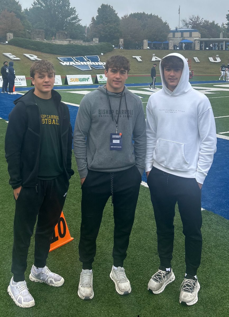 Landon_Steven5's tweet image. Thanks ⁦@IchabodFTBL⁩ for the game day visit! ⁦@Zach_Watkins⁩ ⁦@CoachKoch_WU⁩ ⁦@CoachJarvis3⁩ ⁦@CoachJulianM⁩ ⁦@BCCHS_Football⁩