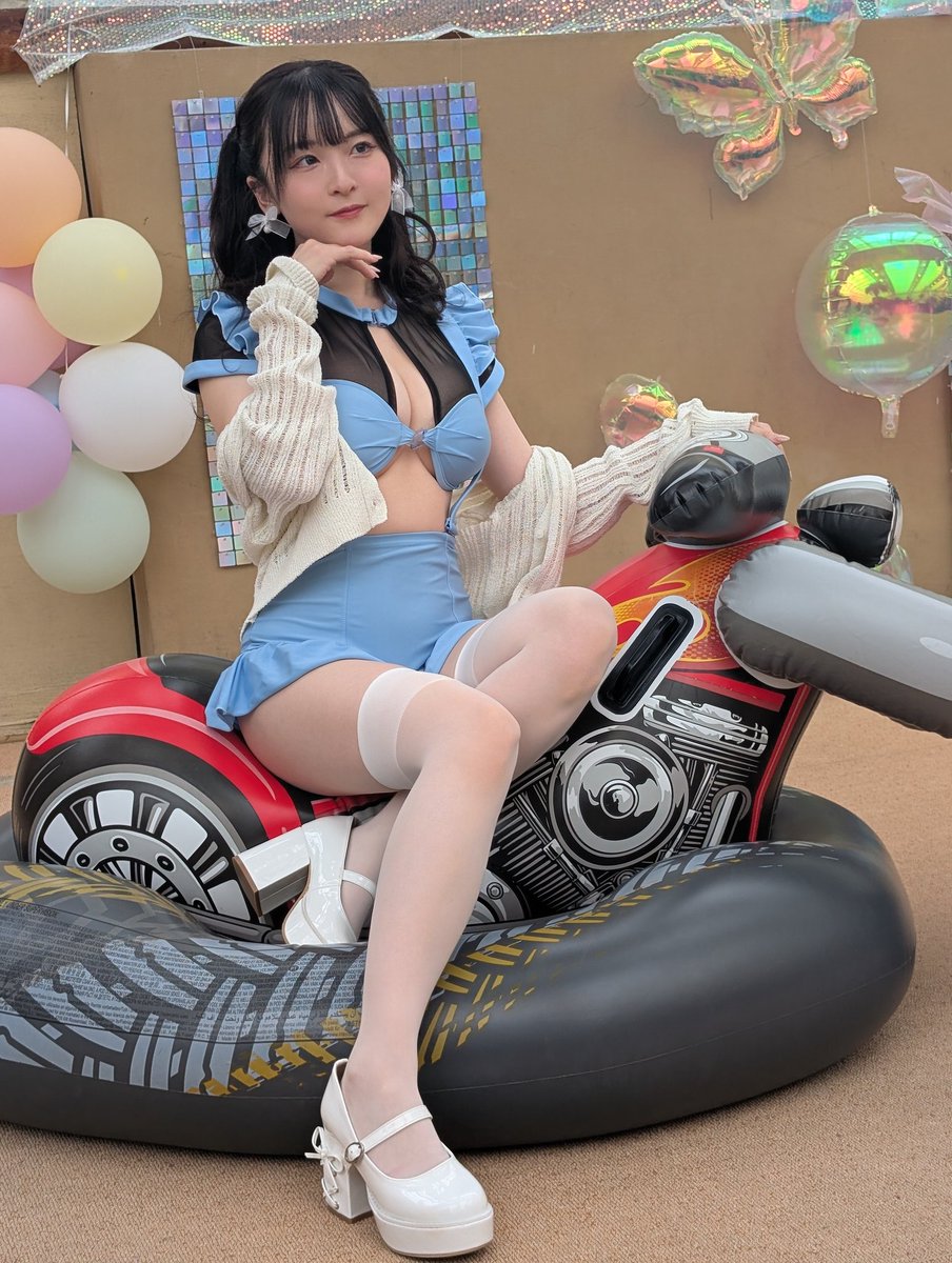 sakanawakoku065's tweet photo. #mewi@近代麻雀常夏祭・in東京サマーランド
#近代麻雀常夏祭
#トコナツサマラン
#Malymoon https://t.co/8RZvN7jSIy
