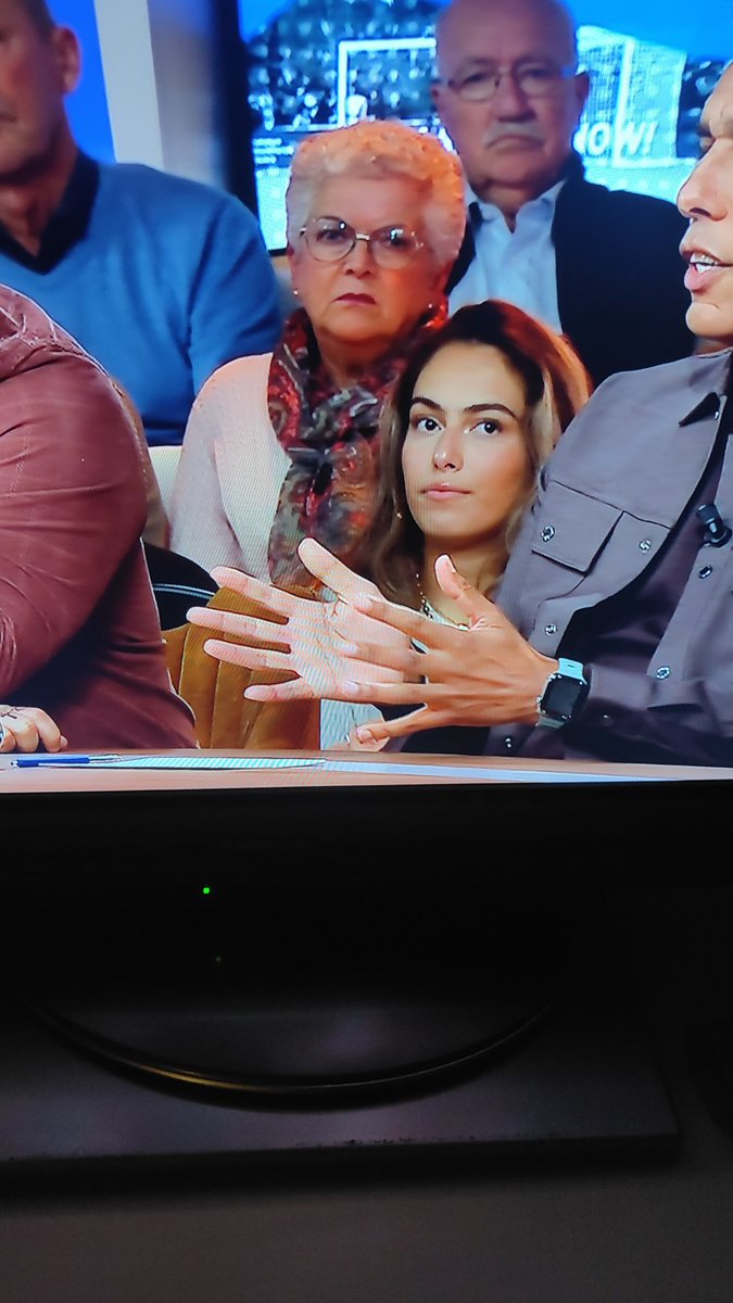 De beste analist zit vanavond in het publiek #studiovoetbal #oogverblindendmooi