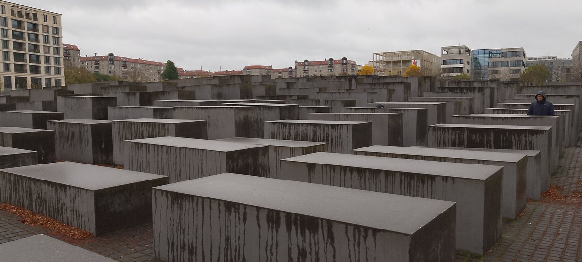 A great final day in Berlin with @rgshw__history : learning about the battle for Berlin and beautiful views from the Reichstag in glorious sunshine, before the weather turned for reflections at numerous memorials, the Invalidenfriedhof &amp; the Kaiser Wilhelm Gedächtniskirche