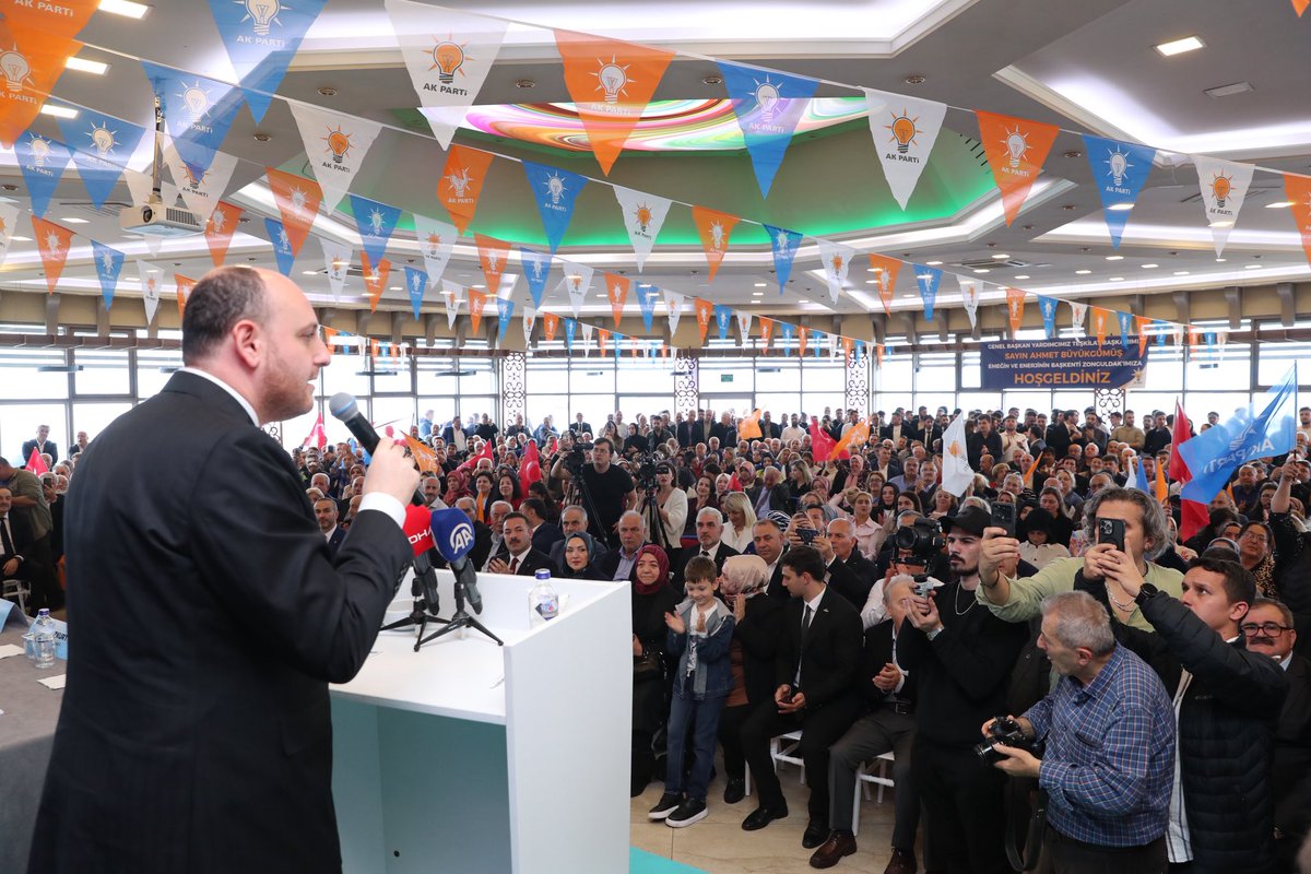 Zonguldak İl Danışma Meclisi Toplantımızı Genel Başkan Yardımcımız, Teşkilat Başkanımız Sn. <a href="/abuyukgumus/">Ahmet Büyükgümüş</a>'ün riyasetinde gerçekleştirdik. 

Coşkunun, heyecanın üst düzeyde olduğu Danışma Meclisi Toplantımız'ın hayırlara vesile olmasını temenni ediyorum. 

Azimle, kararlılıkla,