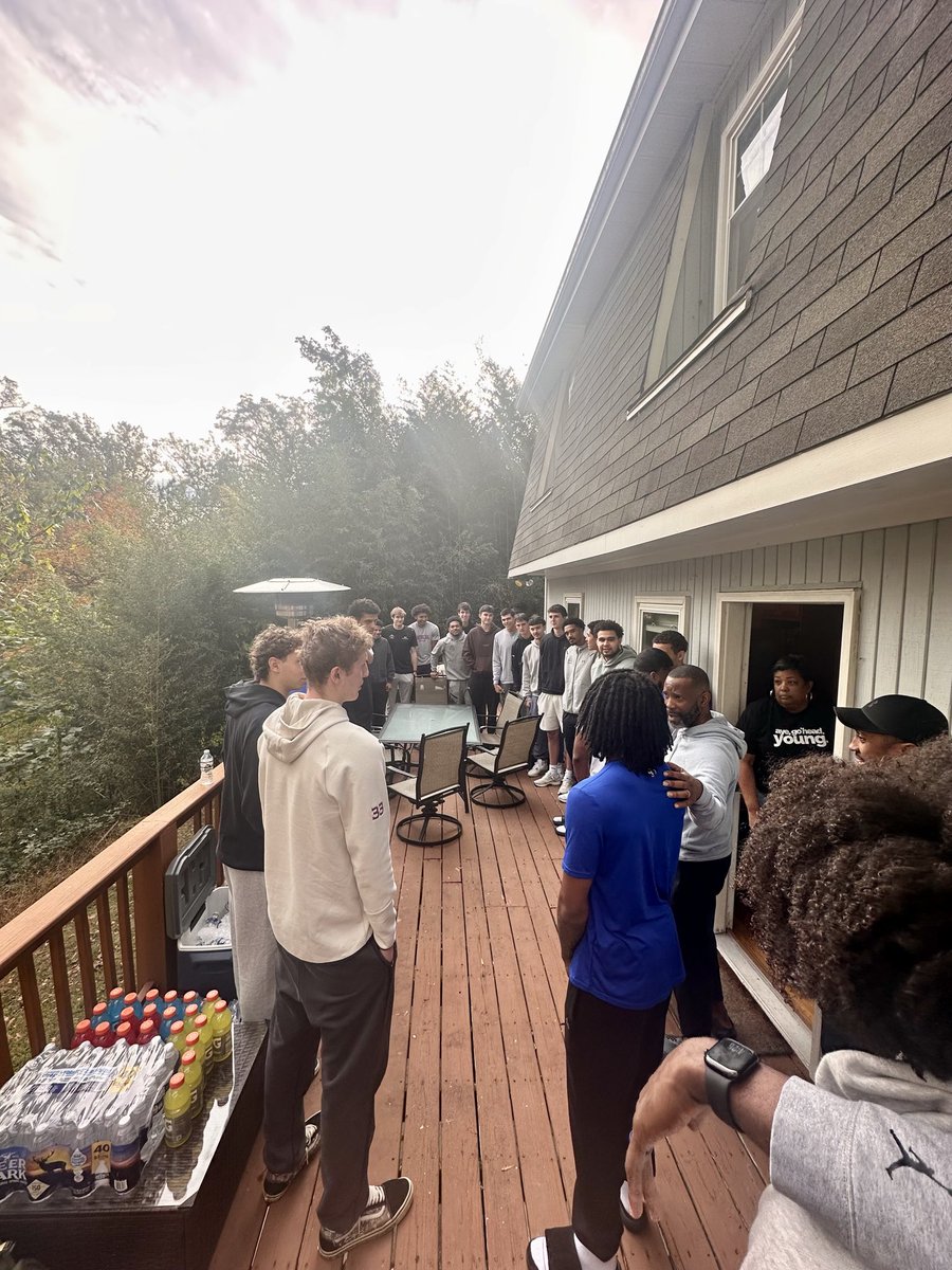 American U. Men's Basketball tweet media