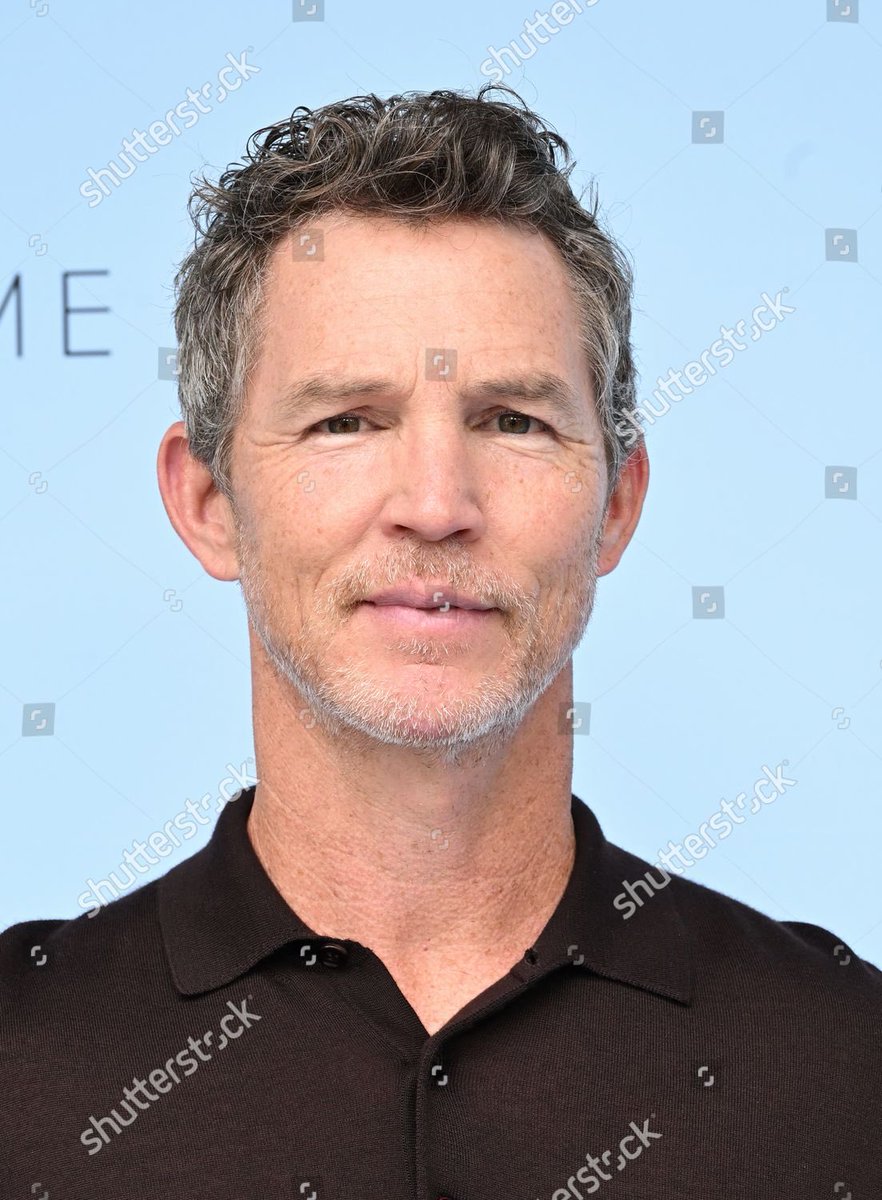 shawn has been looking so silver fox recently and it’s… yeah…