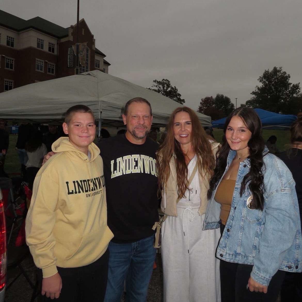 Trisha R. Grantham♥️ God, Marriage, Family tweet media