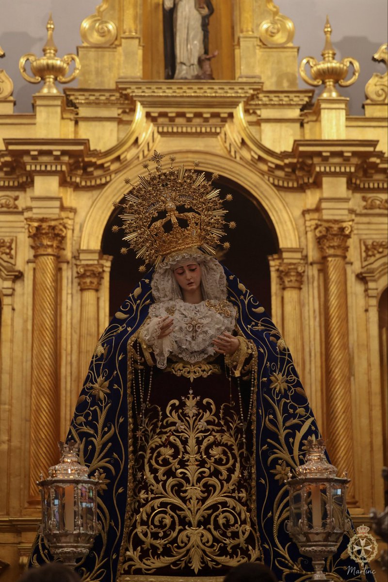 ⚫️⚪️ La Santísima Virgen del Rosario ya se encuentra en nuestra Capilla. 

Concluyen así los cultos celebrados en la Iglesia de San Martín en honor de la Santísima Virgen.

📷: <a href="/martinc_96/">Martin</a>