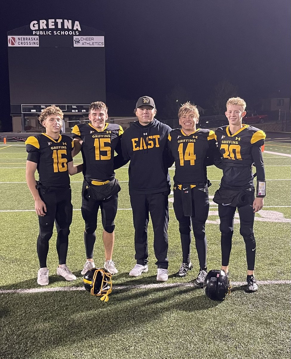 QB’s did things the Griff way throughout the regular season 🎯

2,000 Plus All-purpose Yards
24 Total TD’s 
8-1 Record 

What’s Next??
<a href="/CoachHaberman/">Coach Haberman</a>
<a href="/ShawnBlevins2/">Shawn Blevins</a> 
<a href="/GriffFootball/">Gretna East Football</a>