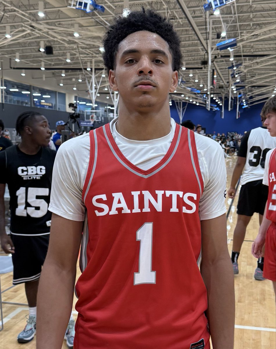 St Christopher 6’1 2029 Damari Smith scored 34 points including a buzzer beating layup in a win over Riverbend.  He’s among the top 2029 prospects in Virginia!  We featured Damari previously, check it out: x.com/norfolkknights… #BigShots #CBGFallFinale <a href="/BigShotsToday/">Hit The BIG SH🏀TS</a>