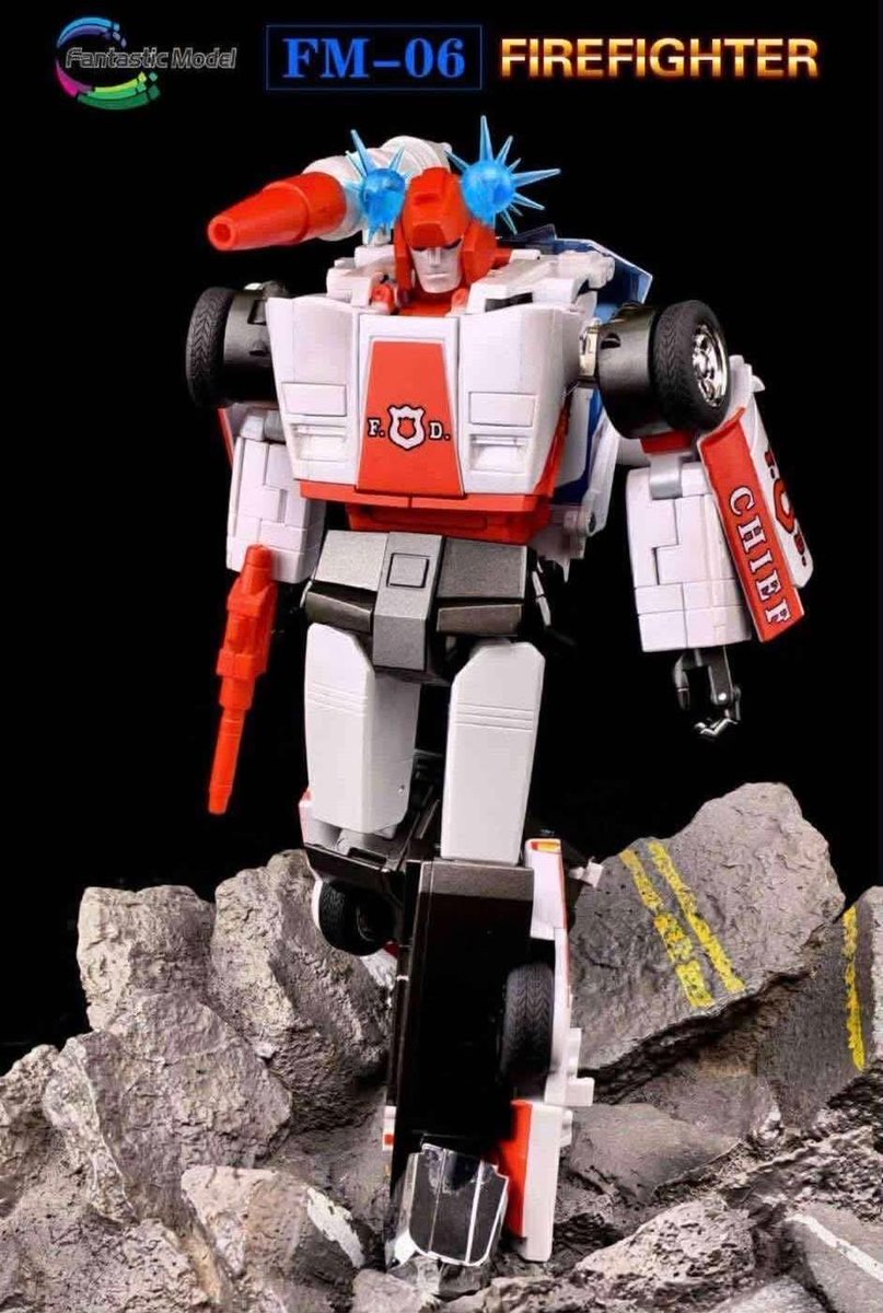 Talib1980's tweet image. New from Fantastic Model (FansToys) FM-06 Firefighter. Their version of a masterpiece Red Alert.

#fanstoys #fantasticmodel #3rdpartytransformers #Transformers #Hasbro #TransformersComics #TransformersTimelines #TransformersToys #MoreThanMeetsTheEye #MTMTE
