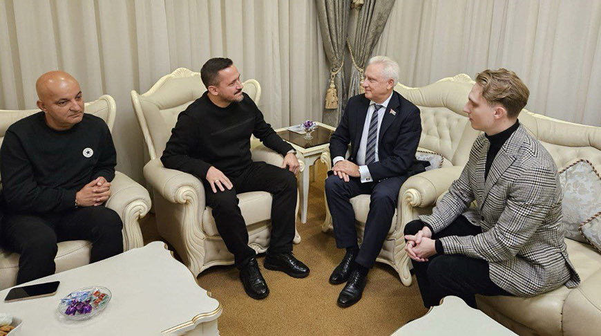 🇹🇷🤝🇧🇾Türk Parlamento Heyeti #Belarus’u ziyaret ediyor!
🏛️Programda Ulusal Meclis yönetimiyle görüşmeler, işletme ziyaretleri ve Minsk Güvenlik Konferansı yer alıyor✨
Parlamentolar arası iş birliği güçleniyor!
👉 is.gd/5IWnUG