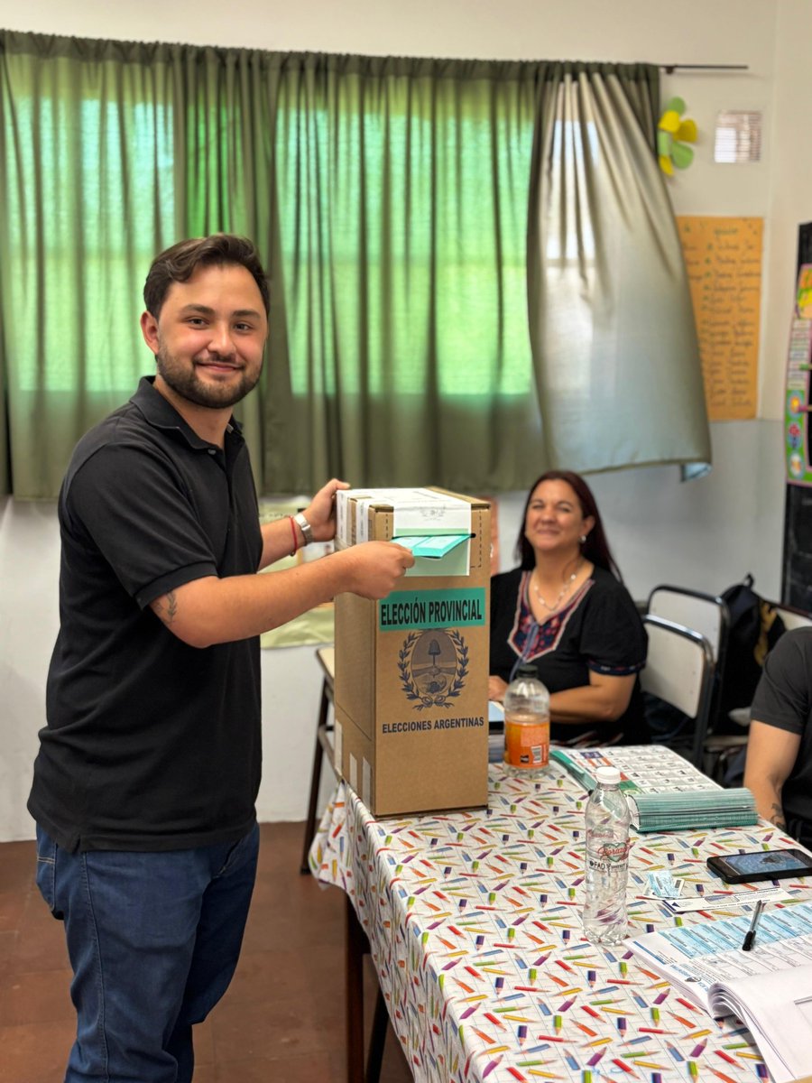Ya voté 💪🏻
A 42 años del regreso de la democracia, ejercer nuestro voto sigue siendo el acto más poderoso de participación y esperanza.

Con entusiasmo y compromiso, seguimos construyendo juntos la Ciudad y el país que queremos 🇦🇷