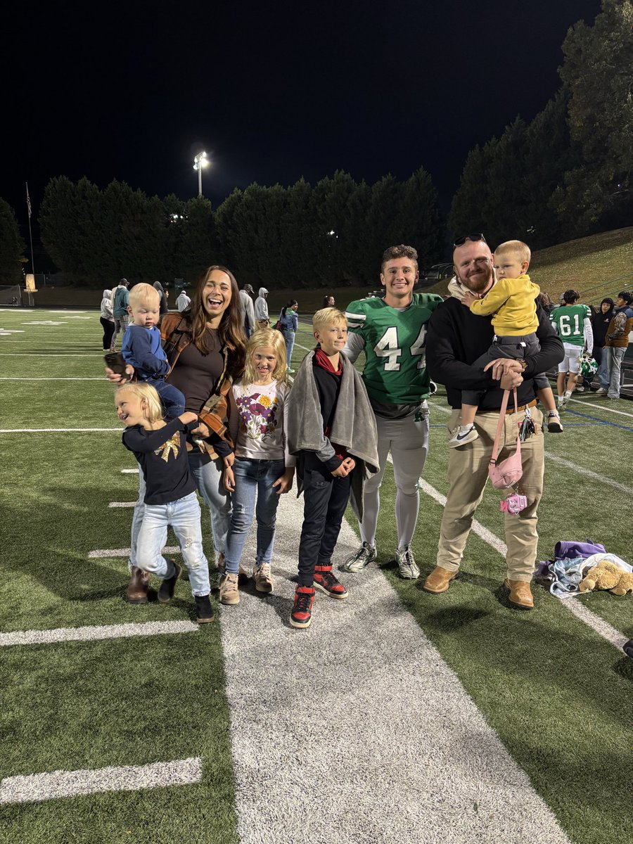 Zander Atwell 4.5⭐️ tweet media