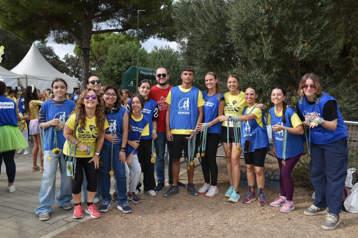 Nueva edición de la Carrera contra el Cáncer Infantil <a href="/TusKmsDanVida/">Kms Dan Vida</a> que suma 13 ediciones y ha donado ya más de 1️⃣ millón de euros para investigación.

En @ayto_sevilla estamos encantados de colaborar con este evento y... ¡¡¡a por la 1️⃣4️⃣!!!