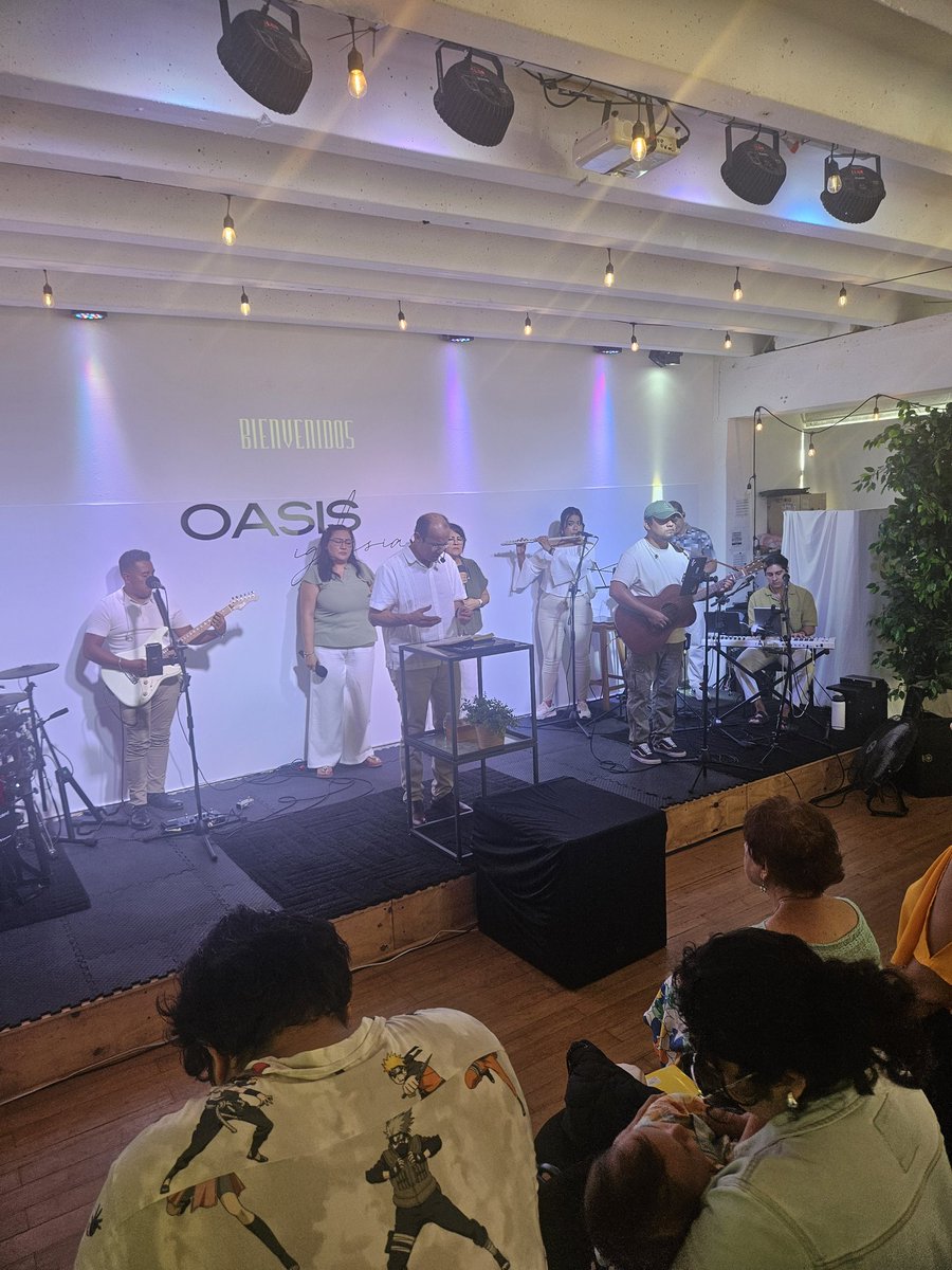 kikegarciaonli's tweet image. Asignaciones. 

En medio de la complicada situación que atraviesa mi familia en México, estamos en  oracion y preparación con la iglesia Oasis de Cancún para seguir las asignaciones  del Señor de llevar el mensaje del evangelio a las calles de Cancún.

#Ven #Leader #PredicaVerdad