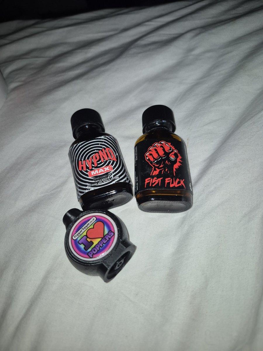 subfagdad's tweet image. Loving this topper from @PopperTopperUK makes even old bottles feel new