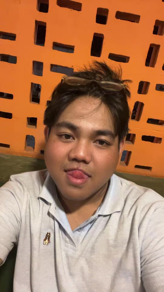 Sinii dede jilat 👅