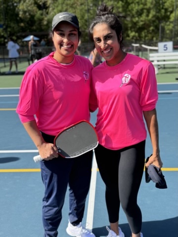 komal_safdar's tweet photo. Enjoyed playing the #pickle4pink pro exhibition match and seeing the community come out to support a great cause. Patients, families, and the community are our always the center of our why🩺
@DukeCancer #DukeBreastSurgery #DukeOncology #fundraiser