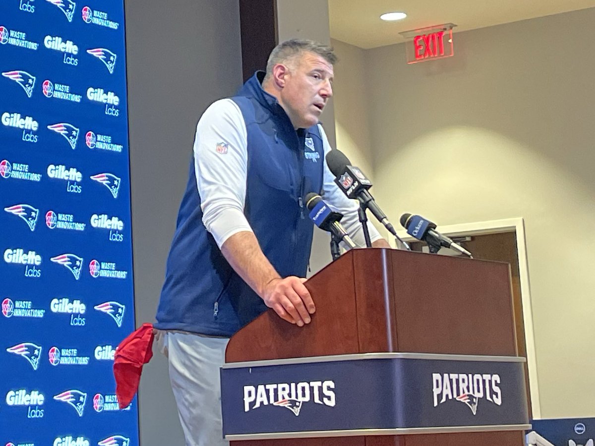 Mike Vrabel: “When their gimmick plays ran out, we played pretty good defense.”