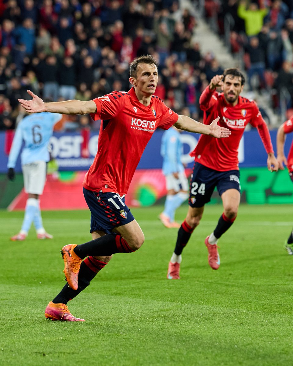 #Croatia striker Ante Budimir scores two before halftime in Osasuna home loss to Celta Vigo (2:3)! 🇭🇷⚽️⚽️

📸 <a href="/Osasuna/">C. A. OSASUNA</a> 

#Family #Vatreni❤️‍🔥
