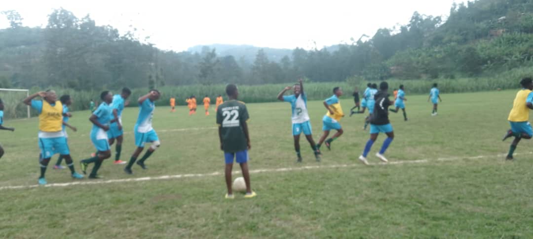 Ryvcpnyamasheke's tweet photo. None muri @nyamasheke hakomereje Amarushanwa rya FERWAFA Women Division 1 25/26 Aho MACUBA WFC 2-0 BUGESERA WFC byari ibyishimo muri uy'umukino witabiriwe n'abaje gushyigikira amakipe yombi benshi
#Congz MACUBA WFC
@nyamashekenyc
@Rwandapolice
@Rwanda_Sports
@RwandaYouthVol1 https://t.co/Rdh7TXPzWJ