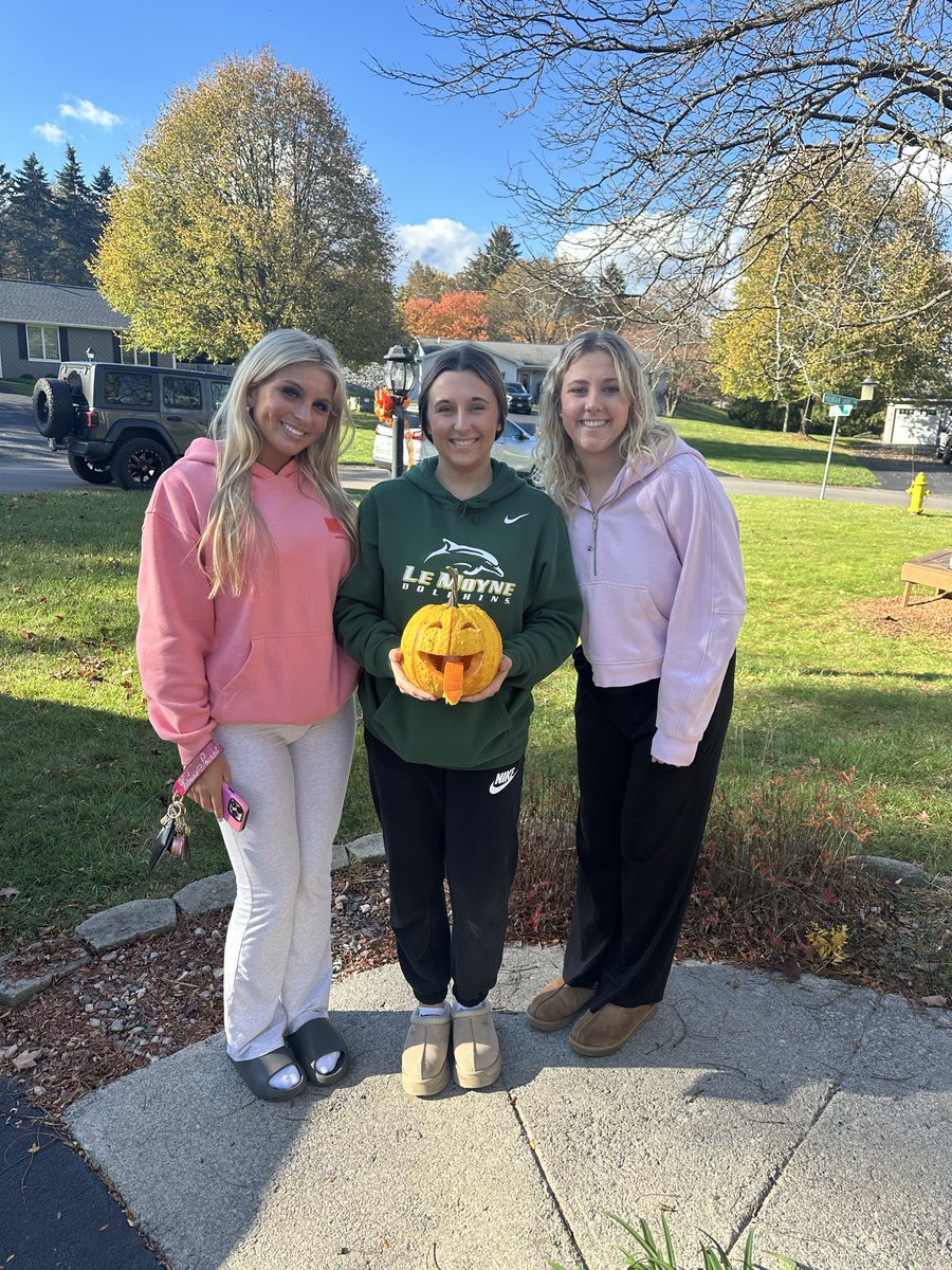 Le Moyne Women's Basketball tweet media