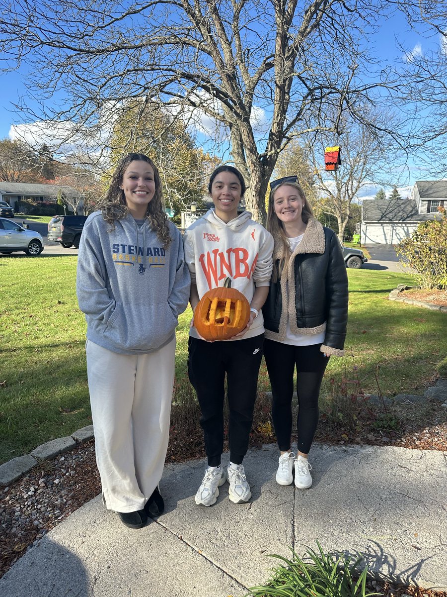 Le Moyne Women's Basketball tweet media