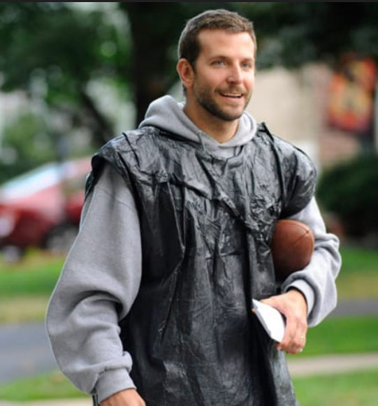 ROMPHFUSROOM's tweet photo. Halloween idea for if I was still living in North America. Bradley Cooper in Silver Linings Playbook. https://t.co/BxPQE3bDMO