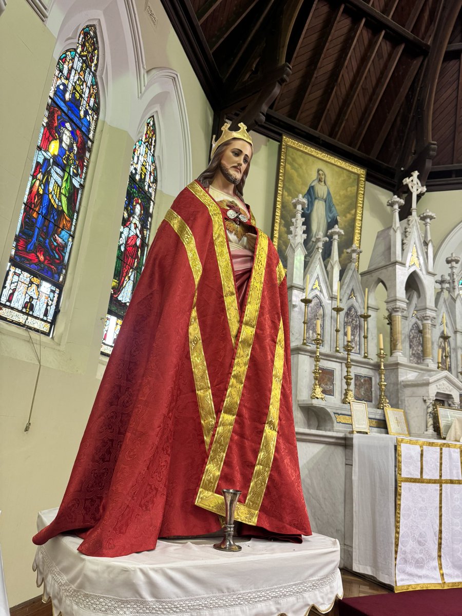 OzTrad's tweet photo. A wonderful #latinmass for the feast of Christ the King in #Wagga https://t.co/HGcW8WWJhs