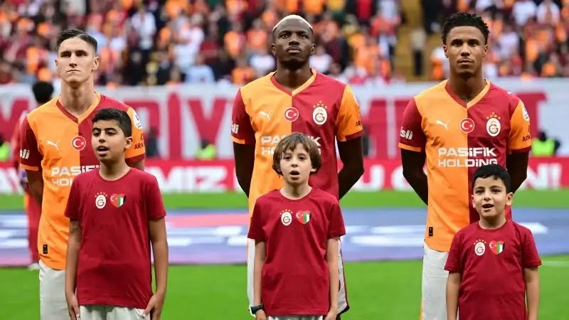 SireneOznur's tweet photo. Filistinli çocukları bu şekilde ağırlayan Galatasaray'ı kutluyorum. ❤️ https://t.co/AHAHUosGaq