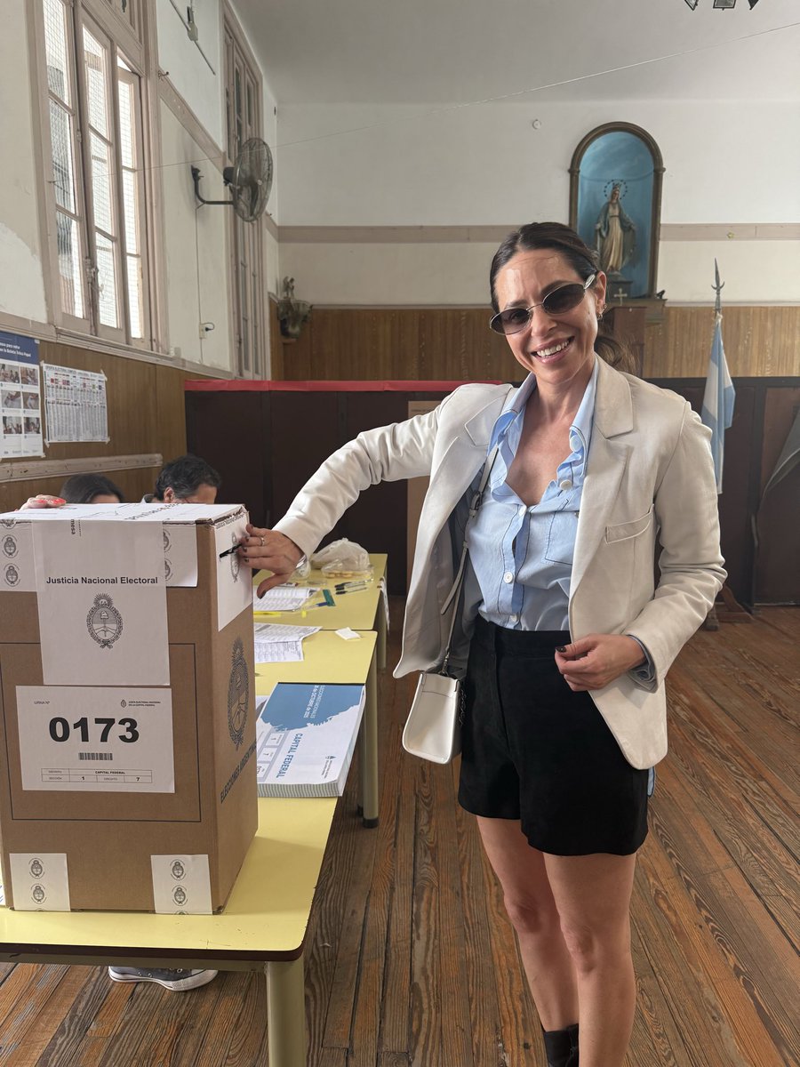 Rápidisimo voté!!! Al mediodía, sin fila 💪🇦🇷