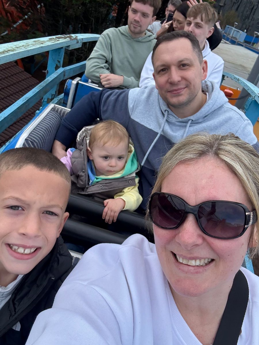 Belated post but the other weekend Toby had his first proper paid day @pleasure_beach and had his first ride on Blue Flyer!!!

#5credsallready #21monthsold #makingmemories