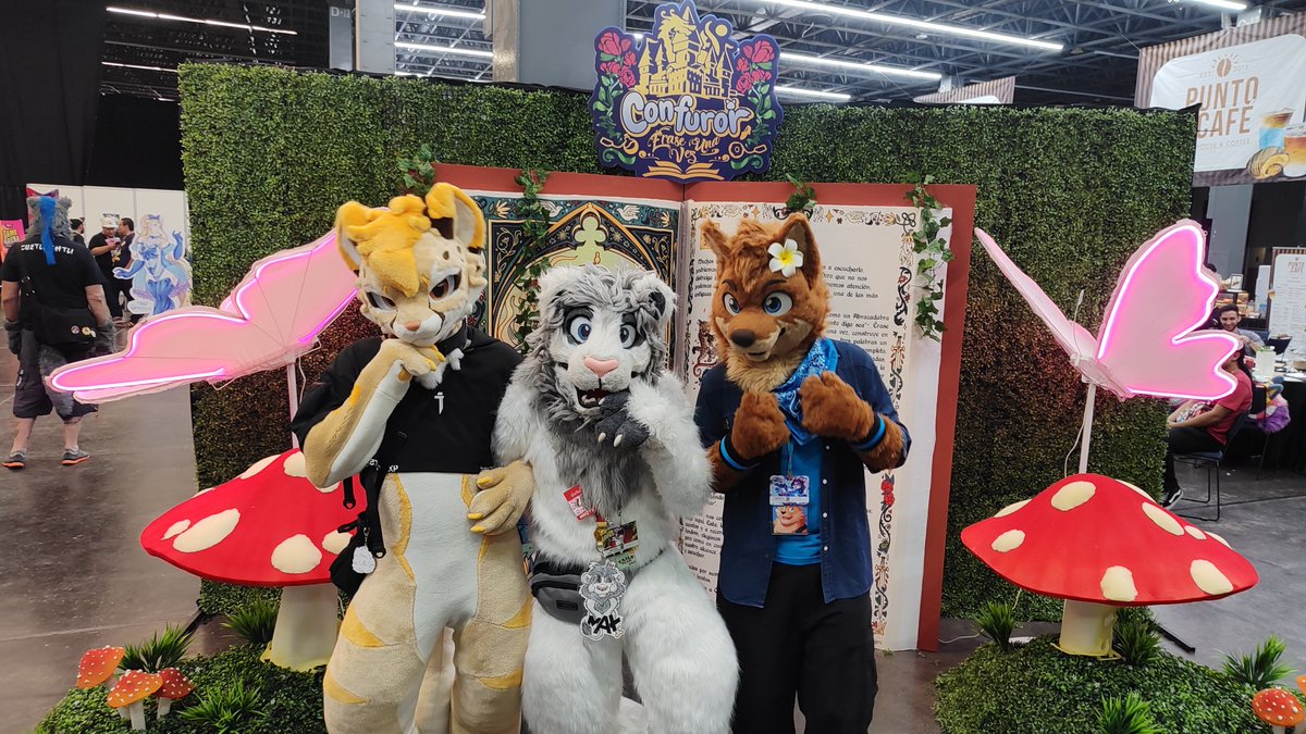 Max350z 🦁 Rawr Open commissions tweet media