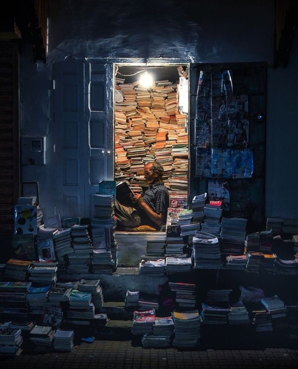 Gençler kitap okumayı seven ve evinde bir kütüphane hayali olanla evlenin. Cicero’nun dediği gibi; “Kitapsız bir ev, ruhsuz bir beden gibidir.”