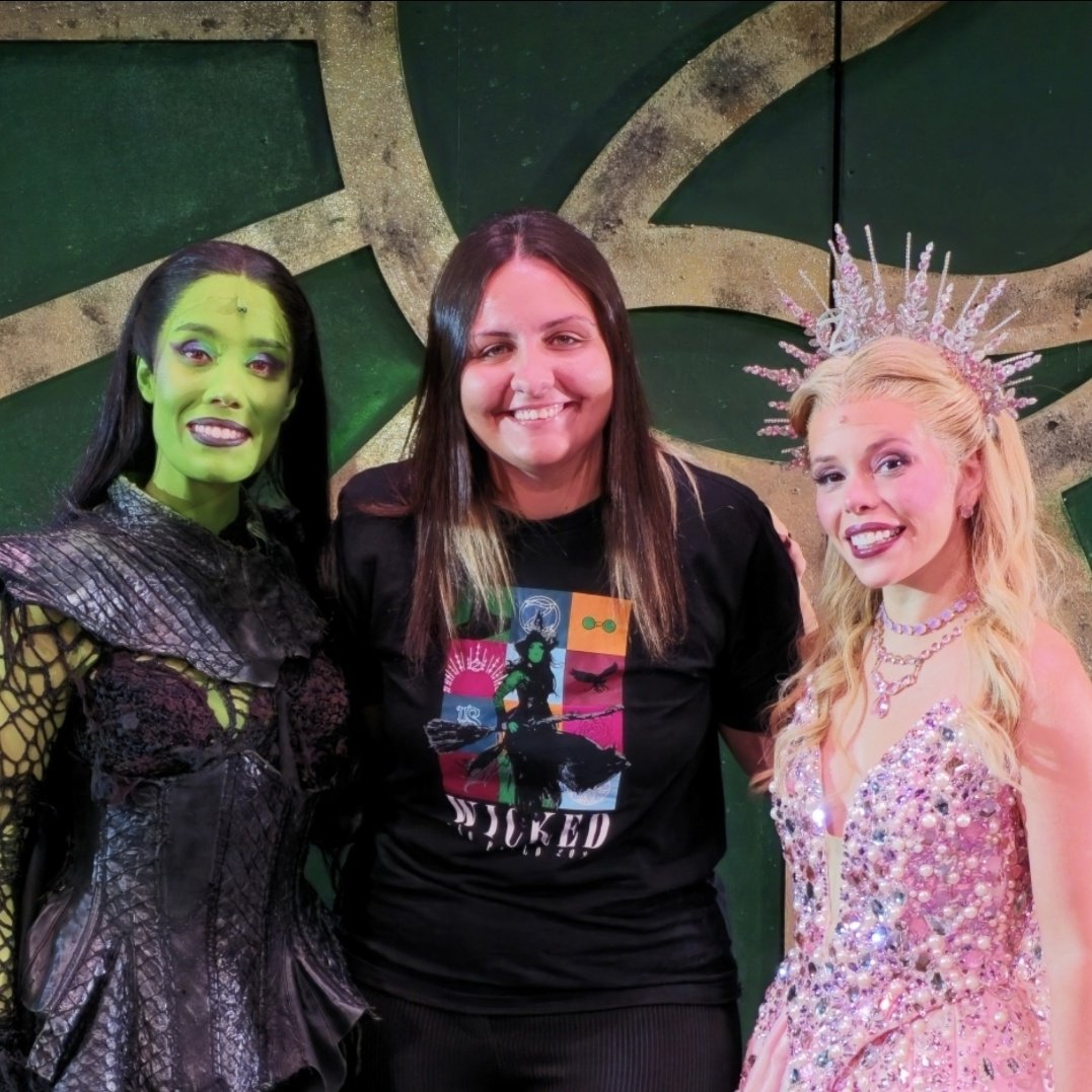 apenas bru. tweet media