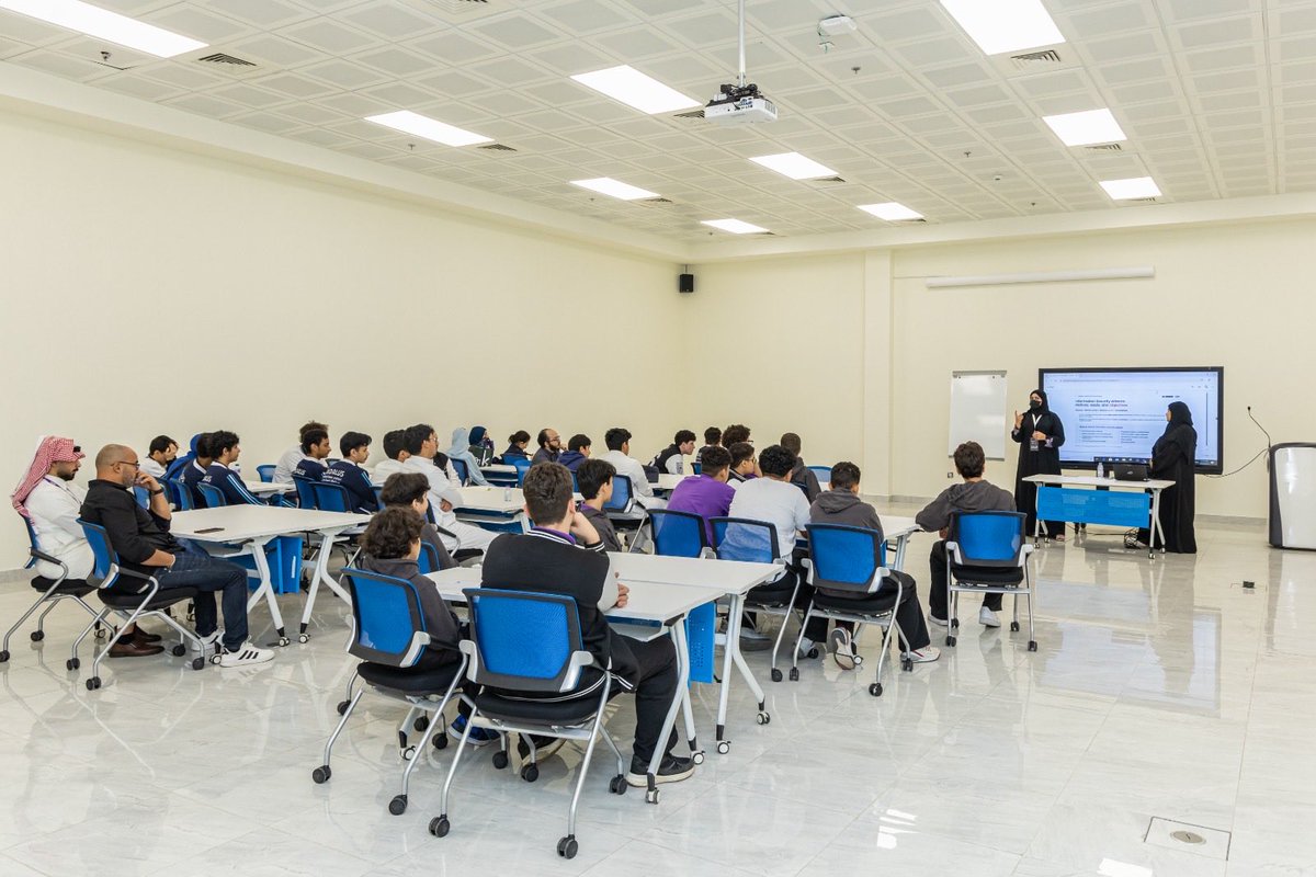 جامعة جدة tweet media