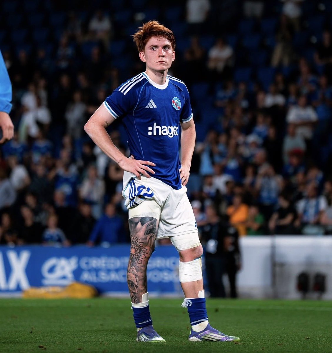 جوهرة ثمينة يملكها خط وسط ستراسبورغ 

فالنتين باركو 💎