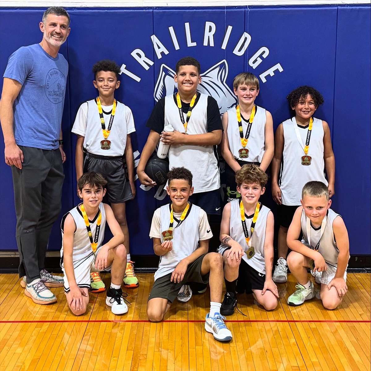 SMNW Hoops tweet media