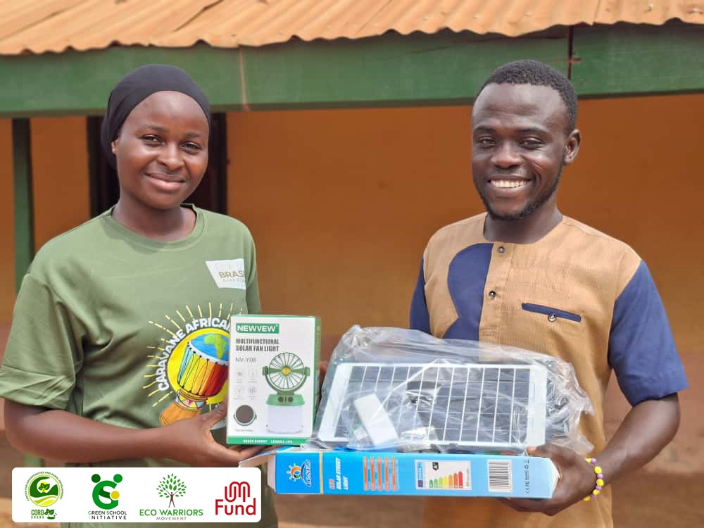 cordghana's tweet image. Empowering the next generation with #Clean #Energy Via the Green Schools Initiative!☘️

We're thrilled to have  engaged learners on renewable energy highlighting SDG7, SDG11, SDG12 and SDG13,. We also donated renewable energy equipment to Dahin sheli JHS, Choggu Demonstration JHS…