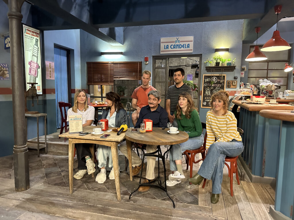 Posiblemente una de las mejores series que he visto este año.
La casa nostra 
<a href="/som3cat/">3Cat</a> decirme que tendremos temporada 2 🥹