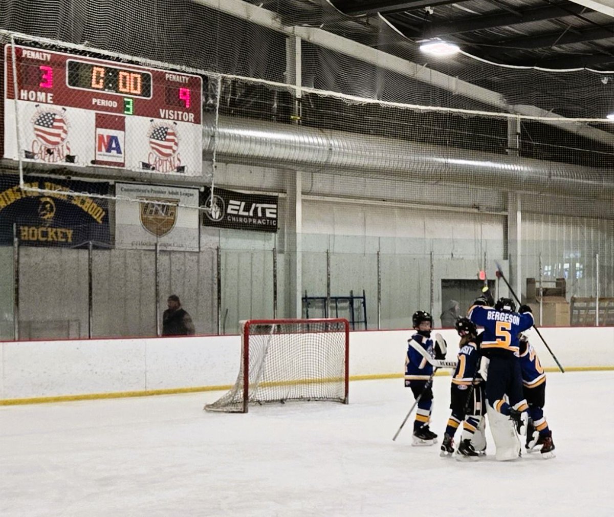 SECYHSeahawks's tweet photo. Big win for our Seahawks Squirt B team! 💪 They skated to a 9–3 victory over Central Squirt C today. Proud of the effort, teamwork, and energy on the ice! 🏒
#SECYH #SeahawksPride #YouthHockey #GoSeahawks https://t.co/WTS2Af28iY